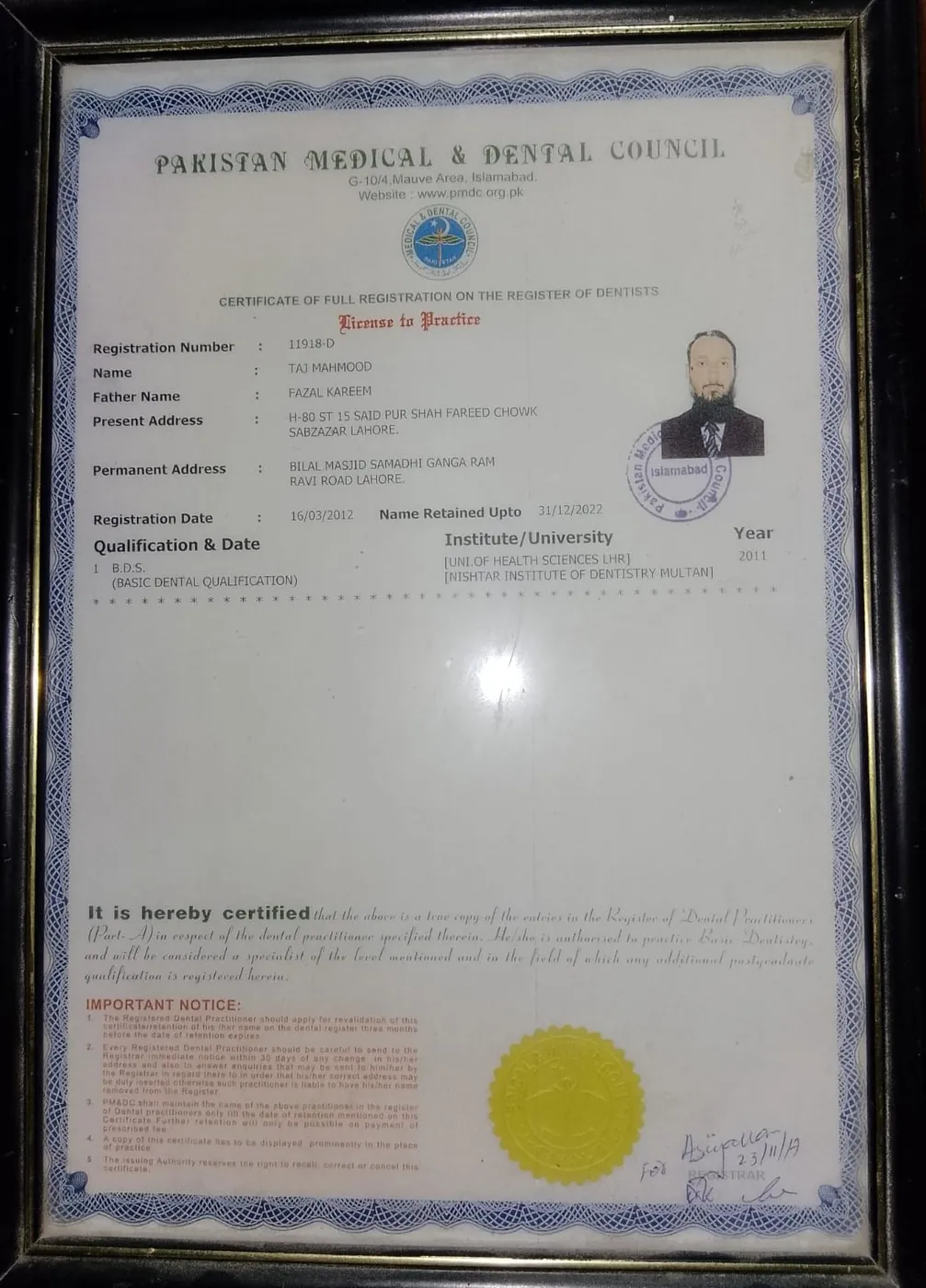 Pakistan Medical & Dental Council full registration certificate for Dr. Taj Mahmood, registration no. 11918-D